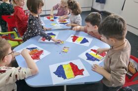 💐❤️🇹🇩România în culorile inimii copiilor de la Angel Kids