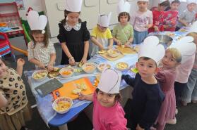 Fructele, dulceață și culori… ale meselor comori!